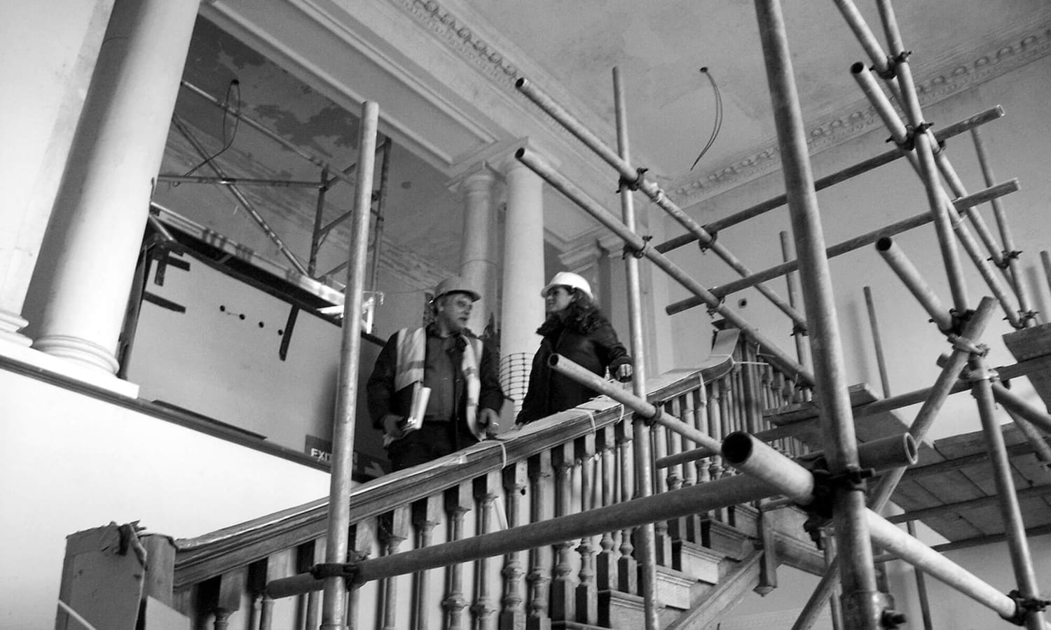 Selecting the Right London Interior Design Firm: Criteria That Matter to UHNW Clients