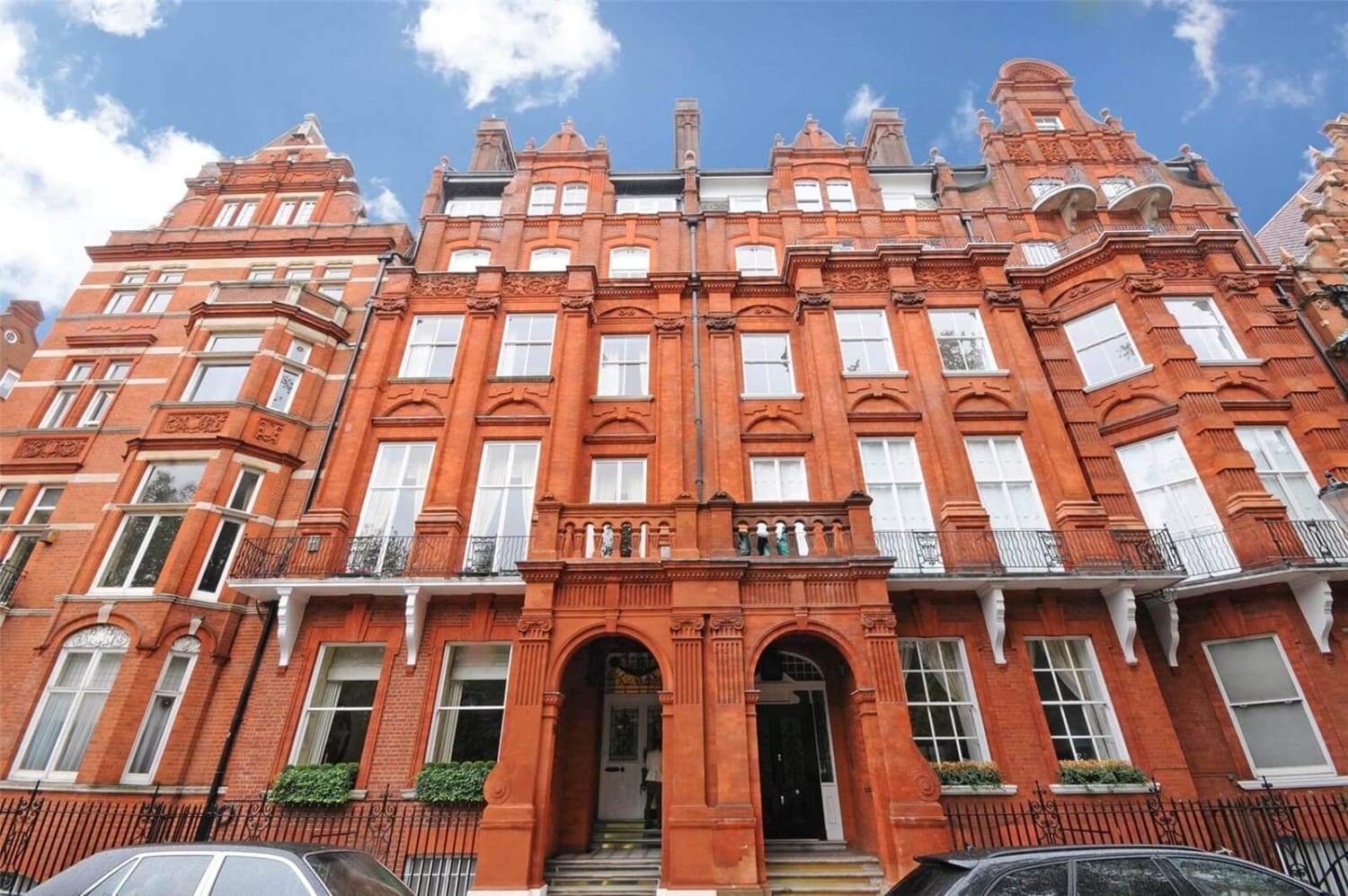 Who’s Buying London’s Prime Property?