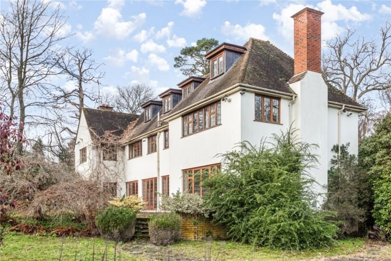 Portnall Drive, Virginia Water GU25