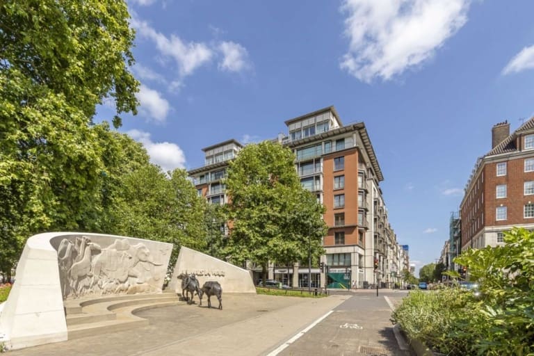 Brook House, Park Lane, Mayfair, W1K
