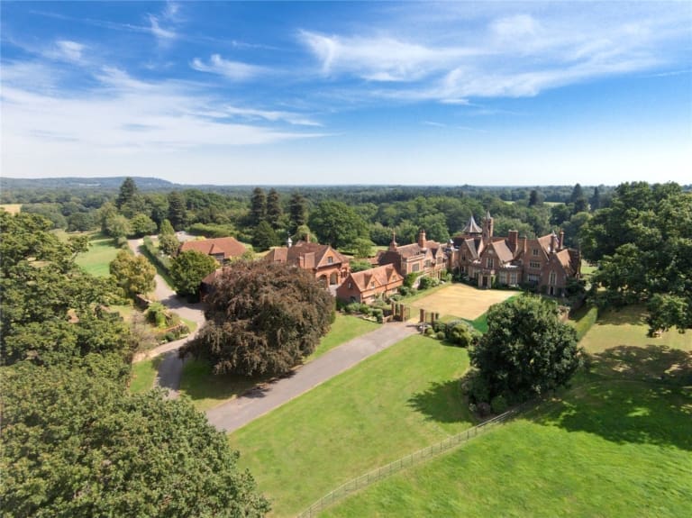 Combe Lane, Godalming, GU8