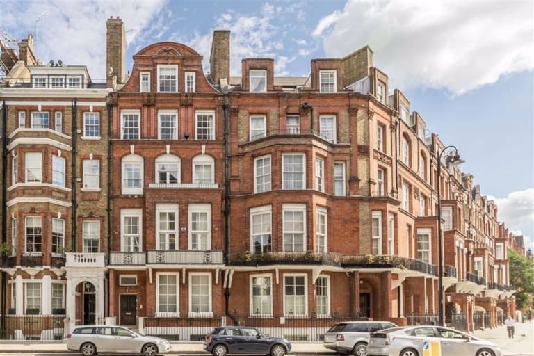 Pont Street, Knightsbridge, SW1X
