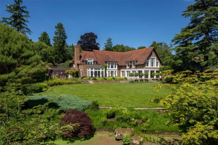 Windlesham Court, Snows Ride, Surrey