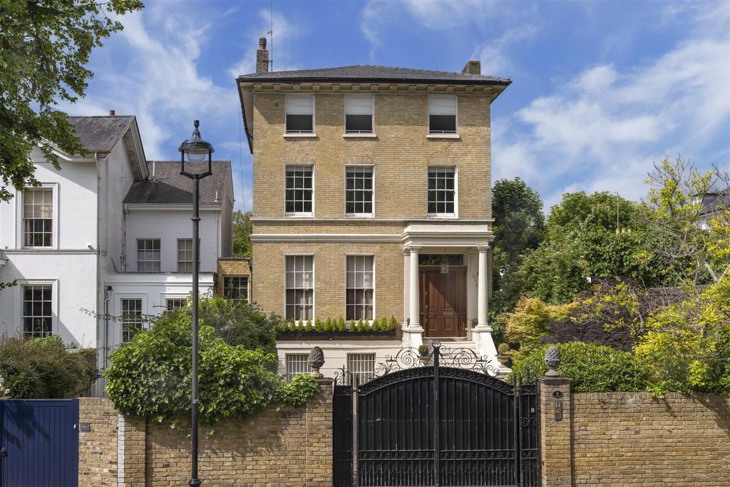 cavendish avenue, st john's wood, nw8 1